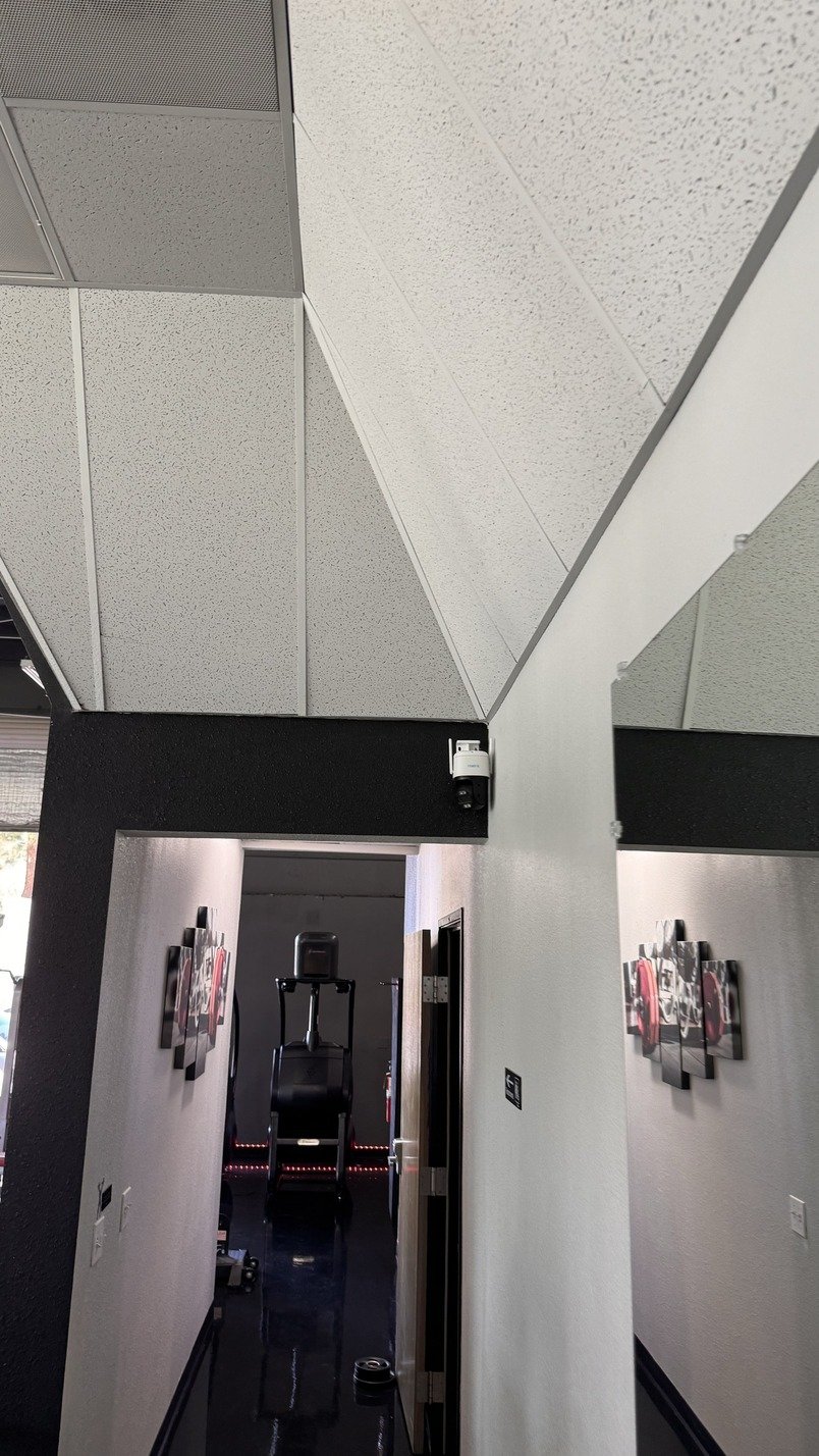 Fitness hallway camera