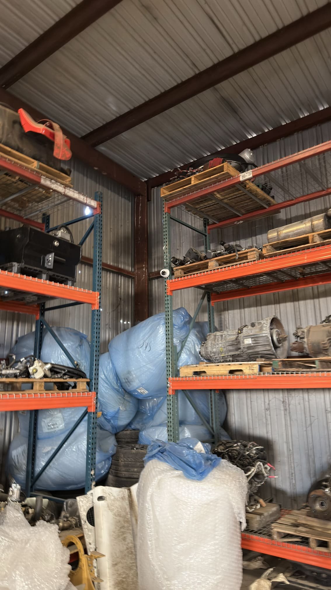 Warehouse loading dock